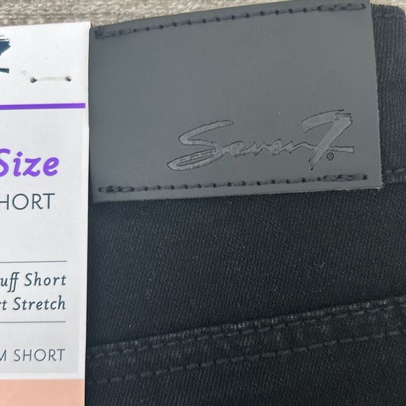 Seven7 Rolled Cuff Black Stretch Denim/Jean Weekend Shorts Size various. NWT. - Picture 8 of 12